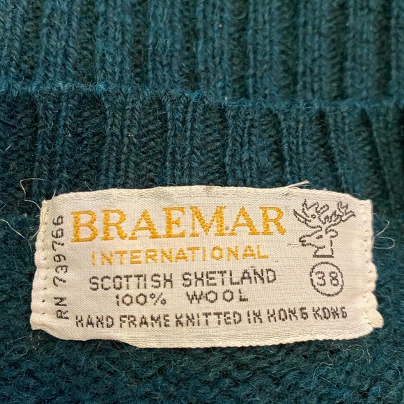 Breamar International Womens Green Cardigan Sweater w Gold Buttons / Size S (38) - Picture 8 of 9